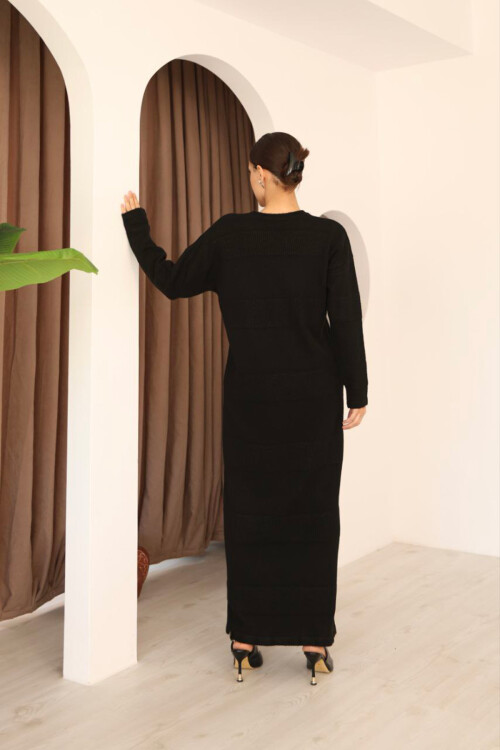Siyah Uzun Kol Maxi Boy Triko Elbise BCES-253004