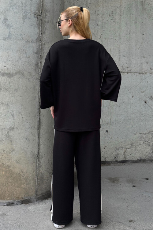 Siyah Yanları Şeritli Yırtmaç Detaylı Yumuşak Dokulu Bluz Ve Pantolon Alt Üst Takım BCVL-25V230