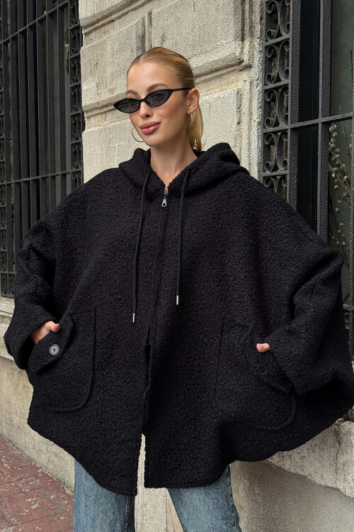 Siyah Yarasa Kol Çift Cepli Oversize Buklet Ceket Mont BCVL-25V601