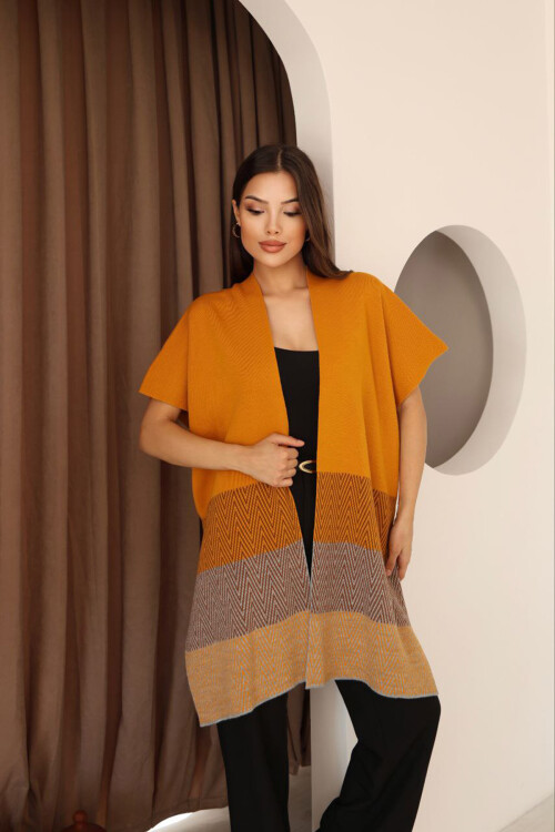 Tarçın Kahve Zigzag Desenli Renk Bloklu Geniş Kesim Hırka BCES-253006