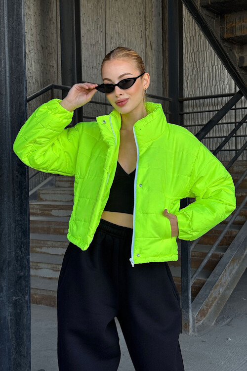 Yeşil Çift Cepli Kapitone Şişme Mont BCVL-25N1002