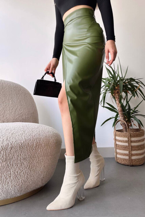 Yeşil Yüksek Bel Kruvaze Kesim Suni Deri Etek BCHN-25260083