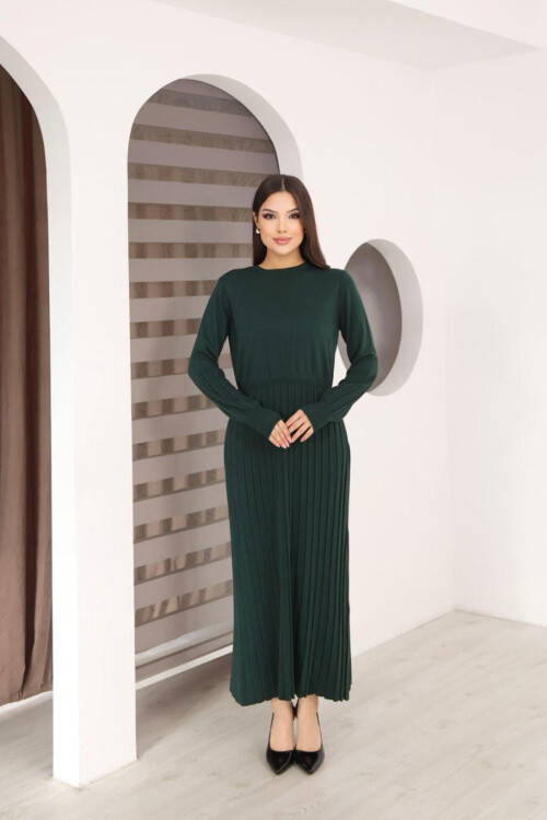 Zümrüt Yeşili Bisiklet Yaka Çizgili Triko Elbise BCES-253011