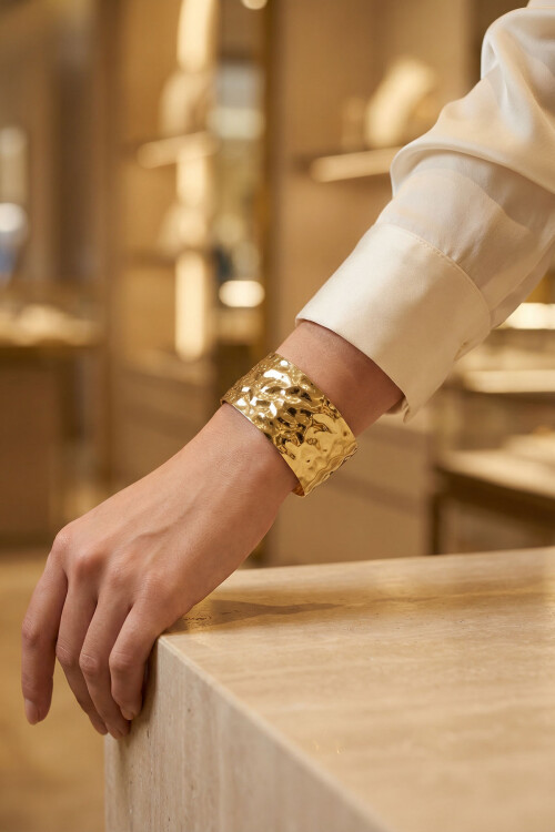 316L Çelik Kalın Kelepçe Bileklik Kadın Bilezik Ayarlanabilir Kelepçe BCYJ-251028