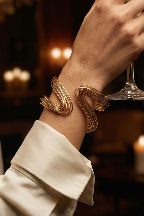 316L Çelik Kalın Kelepçe Bileklik Kadın Bilezik Ayarlanabilir Kelepçe BCYJ-251028