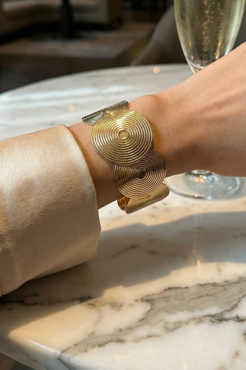 316L Çelik Kalın Kelepçe Bileklik Kadın Bilezik Ayarlanabilir Kelepçe BCYJ-251028