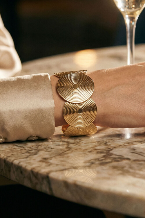 316L Çelik Kalın Kelepçe Bileklik Kadın Bilezik Ayarlanabilir Kelepçe BCYJ-251028