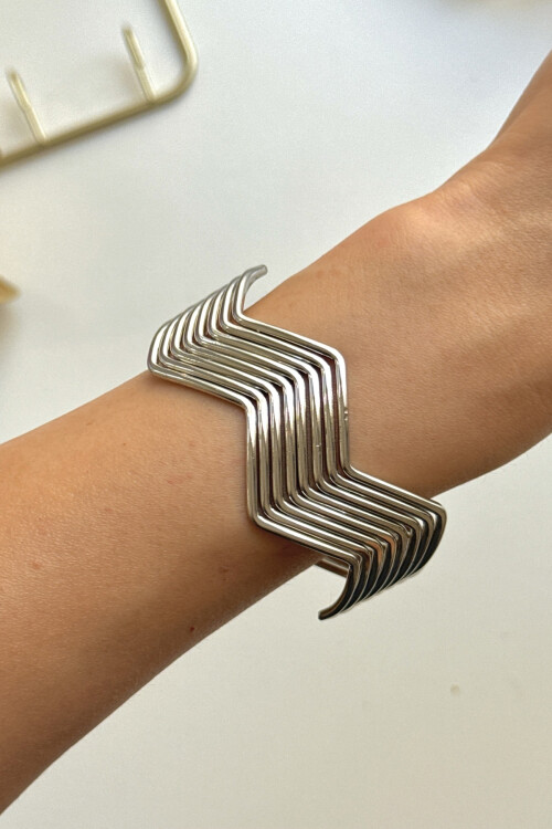 316L Çelik Kalın Kelepçe Bileklik Kadın Bilezik Ayarlanabilir Kelepçe BCYJ-251028