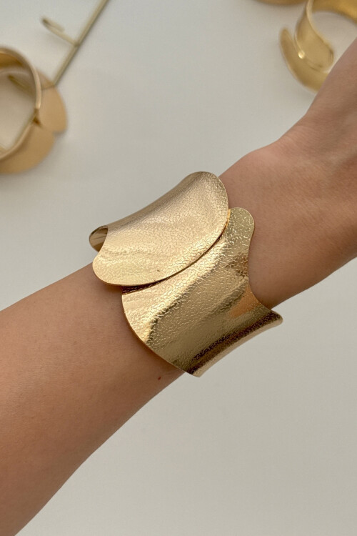 316L Çelik Kalın Kelepçe Bileklik Kadın Bilezik BCYJ-251031