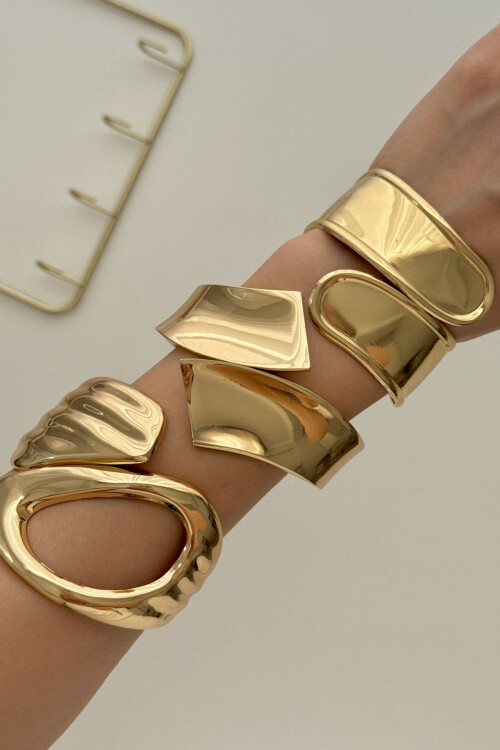 316L Çelik Kalın Kelepçe Bileklik Kadın Bilezik BCYJ-251031