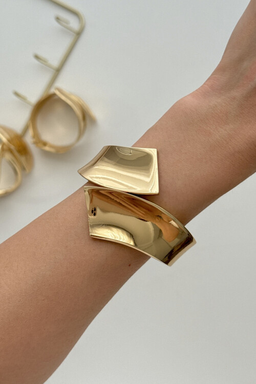 316L Çelik Kalın Kelepçe Bileklik Kadın Bilezik BCYJ-251031