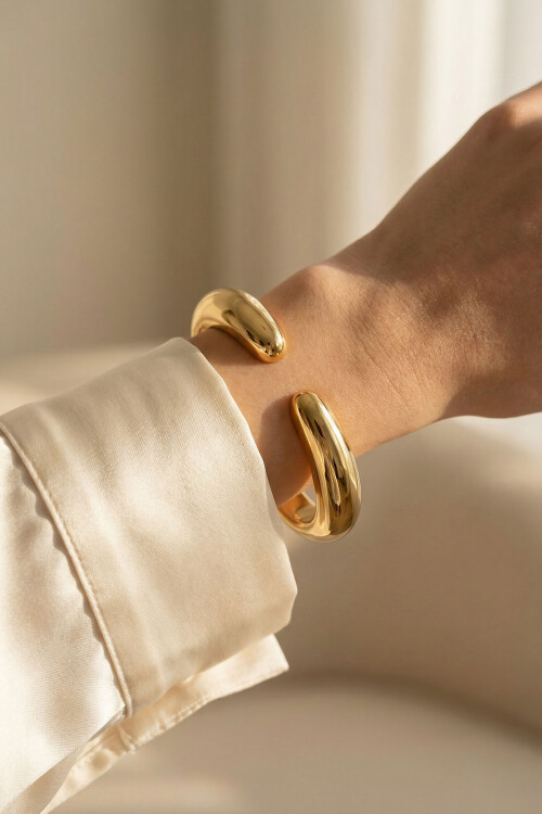 316L Çelik Kalın Kelepçe Bileklik Kadın Bilezik BCYJ-251037