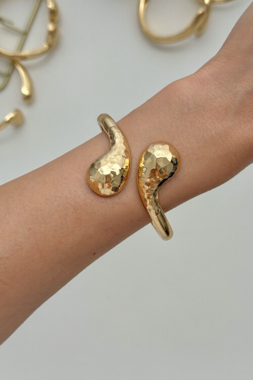 316L Çelik Kalın Kelepçe Bileklik Kadın Bilezik BCYJ-251037