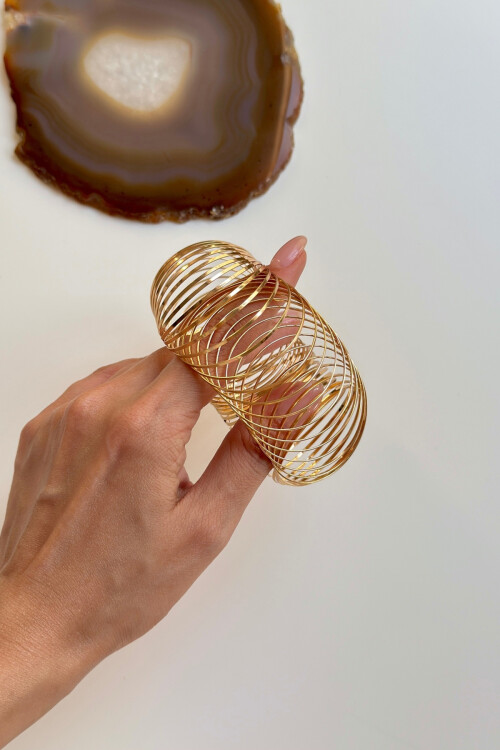 316L Çelik Kalın Kelepçe Bilezik Kadın Bileklik BCYJ-251046