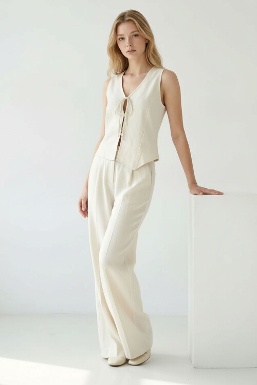 Alaçatı Keten İp Bağlamalı Yanı Düğme Detaylı Takım