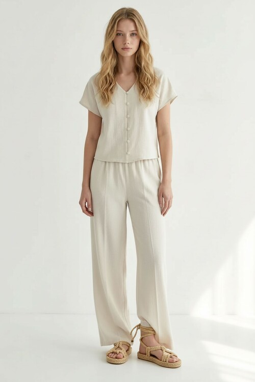 Alaçatı Keten Yarım Kol Boncuk Düğmeli Takım