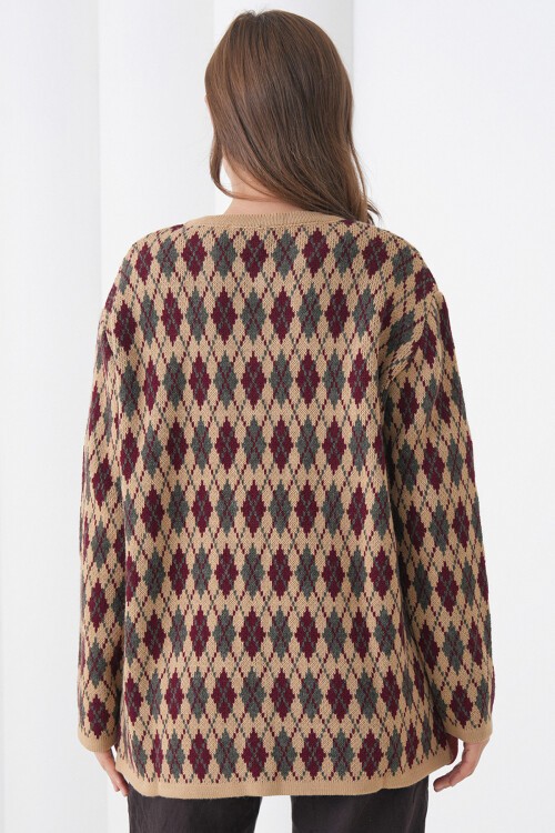 Bej Baklava Desenli Düğmeli Cepli Triko Hırka BCHPK-251254