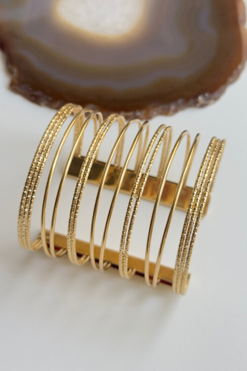 Çelik Kalın Kelepçe Bilezik Kadın Bileklik Unisex Gold Kadın Kelepçe BCYJ-251041