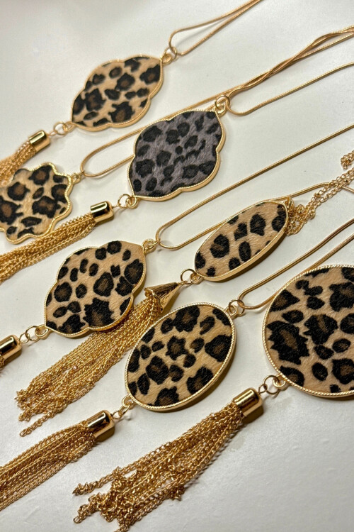 Çelik Süet Leopar Desenli Uzun Kolye Kadın Kolye BCYJ-251026