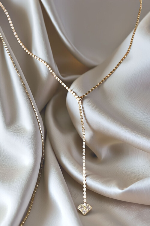 Çelik Zirkon Taşlı Su Yolu Y Kadın Kolye Gold 14K Renk BCYJ-251020