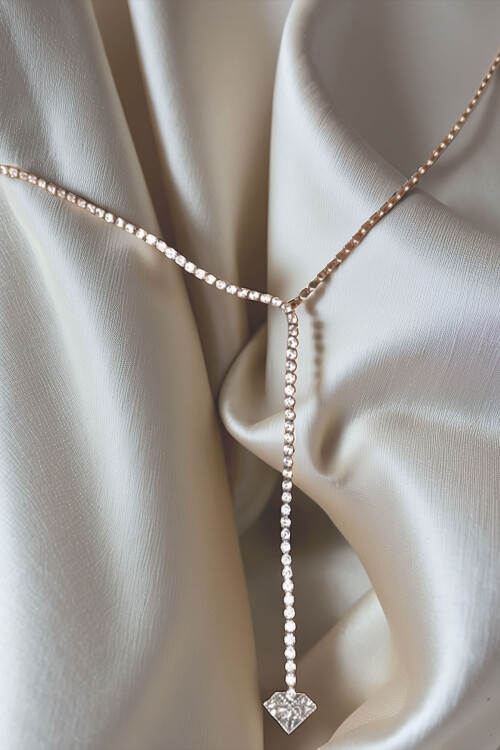 Çelik Zirkon Taşlı Su Yolu Y Kadın Kolye Gümüş Renk BCYJ-251019