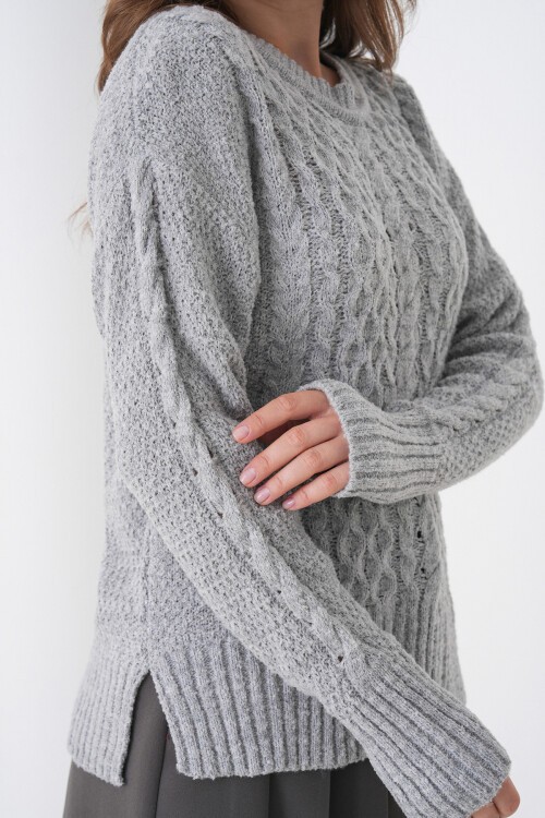 Gri Kalın Örgü Desenli Bisiklet Yaka Triko Kazak BCHPK-251250