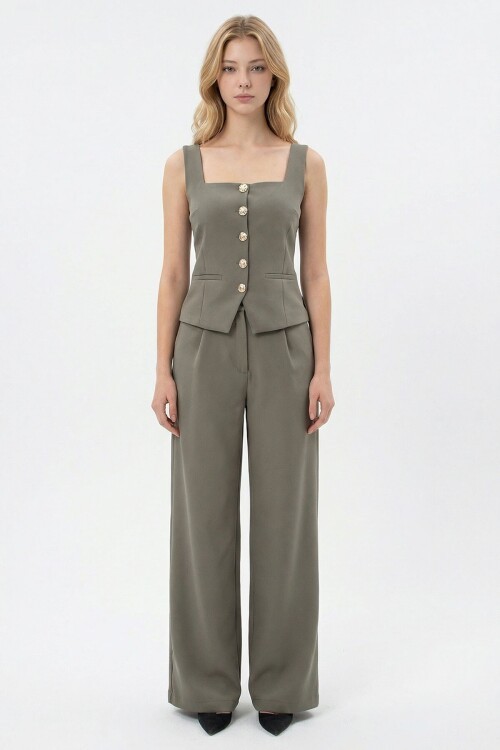 Haki Brit Detaylı Kare Yaka Crep Bluz Ve Pantolon Alt Üst Takım BCHN-2626844