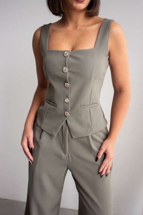 Haki Brit Detaylı Kare Yaka Crep Bluz Ve Pantolon Alt Üst Takım BCHN-2626844