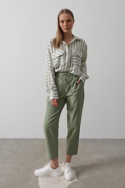 Haki Çift Cepli Beli Lastikli Bağlama Detaylı Pantolon BCRY-261289