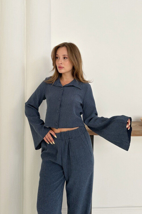 İndigo Düğme Detaylı Bluz Ve Salaş Pantolon Alt Üst Örme Kumaş Takım BCHN-254000