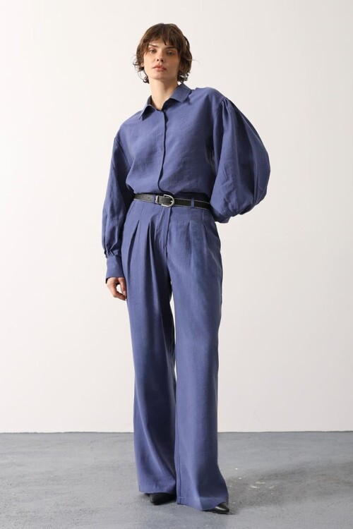 İndigo Pileli Çift Cepli Kemerli Palazzo Pantolon BCRY-261283