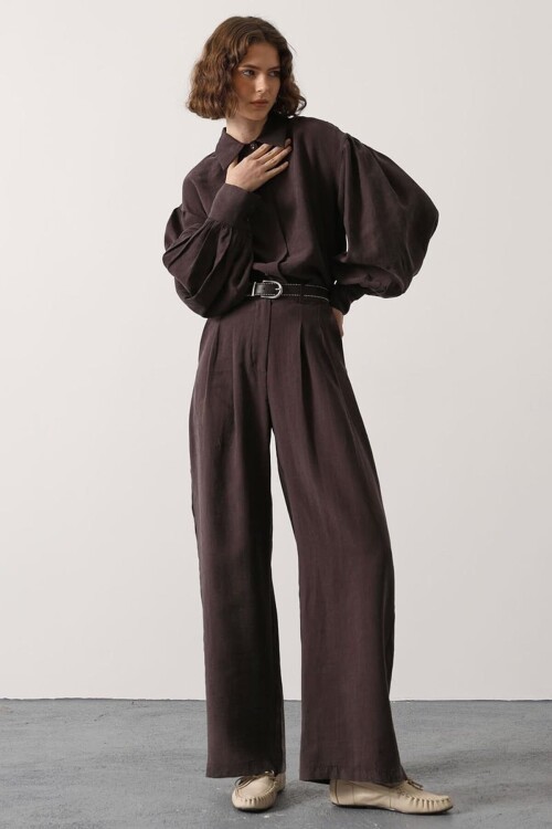 Kahve Pileli Çift Cepli Kemerli Palazzo Pantolon BCRY-261283