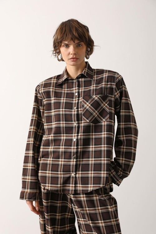 Kahve Siyah Ekoseli Çıtçıt Kapamalı Oversize Gömlek BCRY-261282