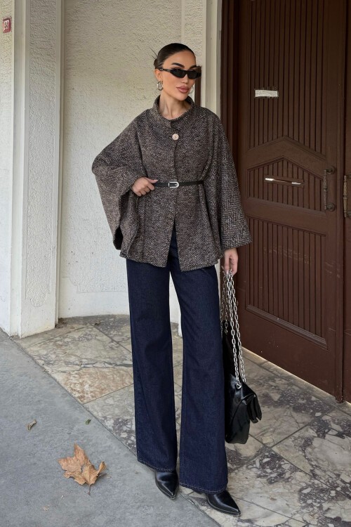 Kahverengi Kemer Detaylı Kaşe Pelerin Kaban BCHNV-251224