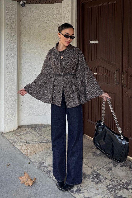 Kahverengi Kemer Detaylı Kaşe Pelerin Kaban BCHNV-251224