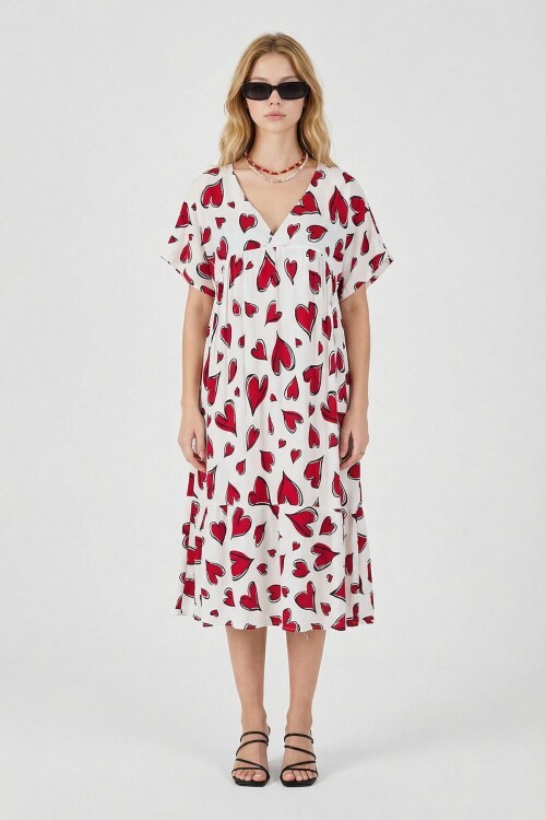 Kırmızı-Beyaz V Yaka Oversize Kesim Desenli Çift Cepli Volanlı Elbise