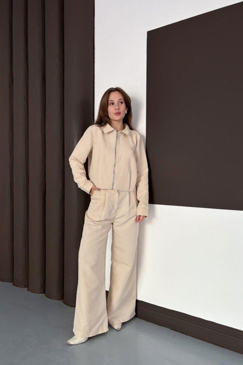 Krem Fermuarlı Ceket Ve Pileli Pantolon Dokuma Alt Üst Takım BCHN-254003