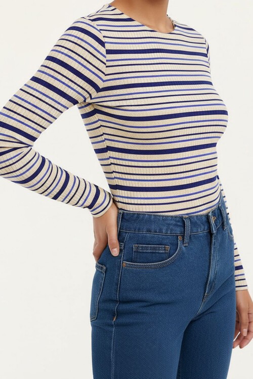 Lacivert-Çizgili Bisiklet Yaka Çizgili Bluz BCHPK-251241