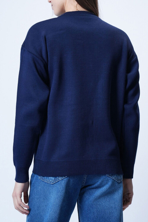 Lacivert Düğmeli Kalp Nakışlı Kışlık Triko Hırka BCVL-25T2364