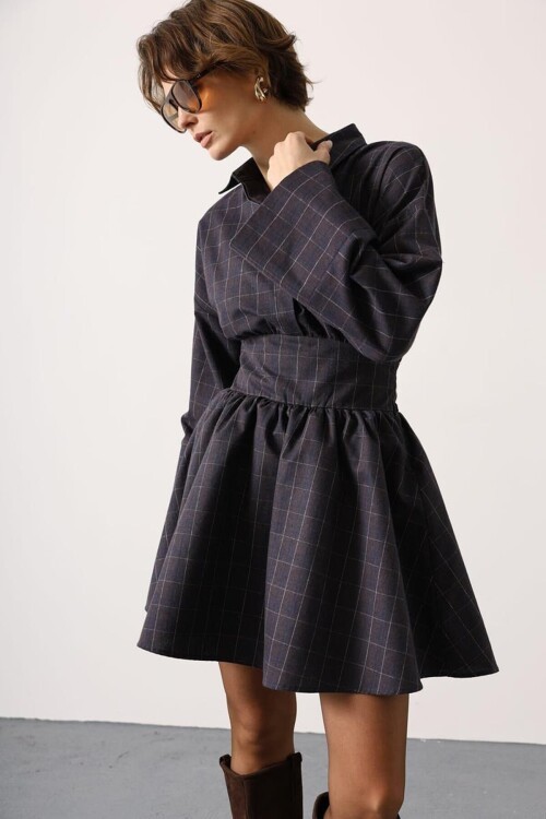 Lacivert Gömlek Yaka Geniş Manşetli Bağlama Detayli Mini Dokuma Elbise BCRY-261279