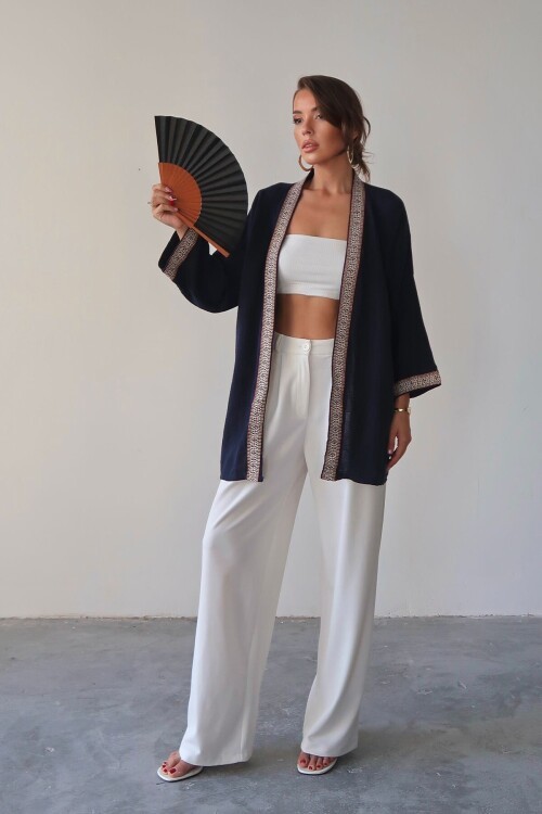 Lacivert Nakış Detaylı Keten Kimono BCRU-261303