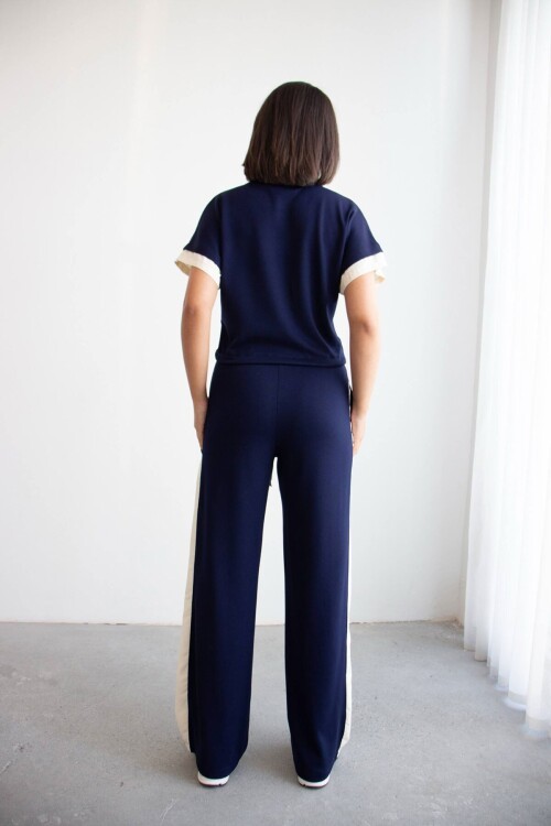 Lacivert Renk Bloklu Beli Lastikli Yumuşak Dokulu Kumaş Alt Üst Takım BCHN-2626133