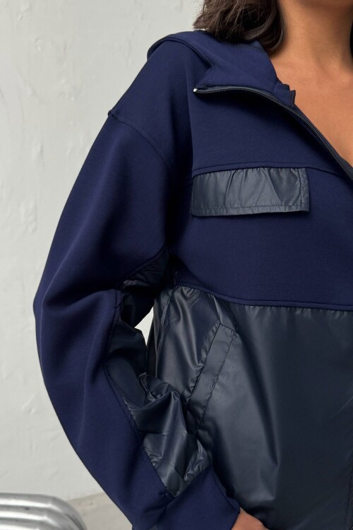 Lacivert Yumuşak Dokulu Garnili Kapüşonlu Sweatshirt Ve Pantolon Alt Üst Takım BCHN-25261023