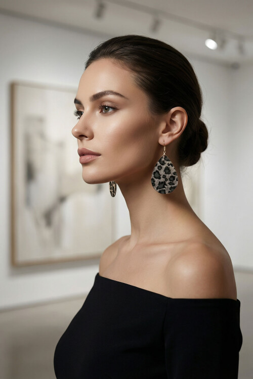 Leopar Desenli Kadın Sallantılı Küpe BCYJ-251033