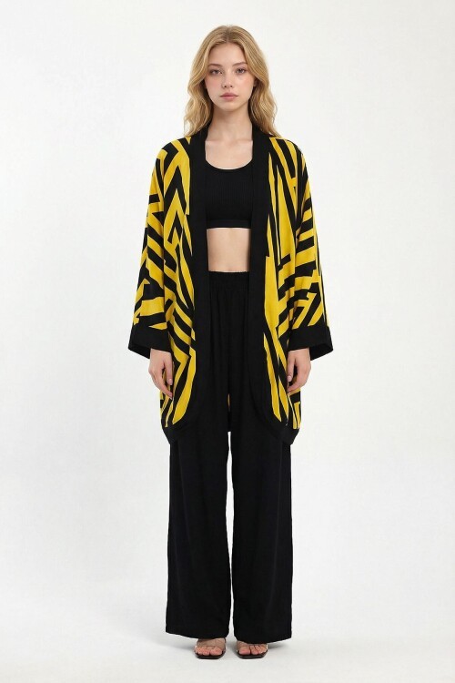 Sarı Baskılı Kimono Ve Pantolon Dokuma Viscon Alt Üst Takım