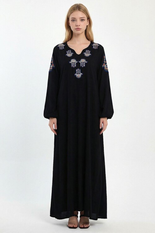 Siyah Nakış İşlemeli Maxi Boy Dokuma Viscon Elbise