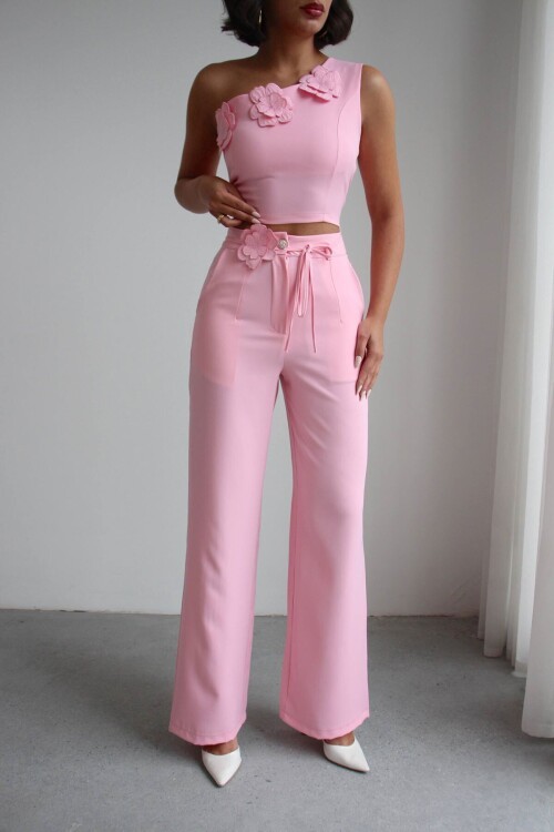 Pembe Aksesuar Detaylı Bluz Ve Pantolon Dokuma Alt Üst Takım BCHN-2526127