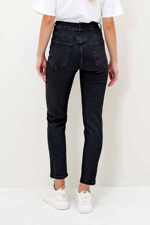 Siyah 5 Cep Yıkamalı Boru Paça Likralı Jean Pantolon BCHNW-251218