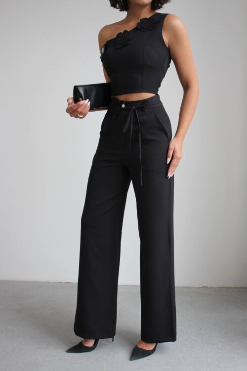 Siyah Aksesuar Detaylı Bluz Ve Pantolon Dokuma Alt Üst Takım BCHN-2526127