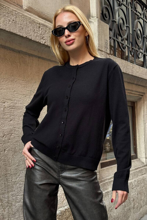 Siyah Bisiklet Yaka Düğmeli Triko Hırka BCHZCK-251267